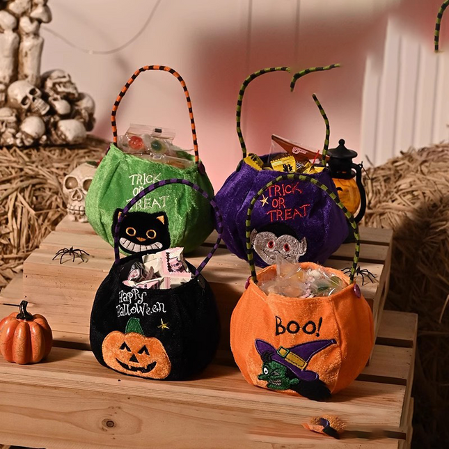 Uglysweatershops Halloween 4-piece Flannel Candy Tote Bag