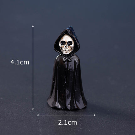Uglysweatershops Halloween 4-Pack Horror Element Skull Resin Figurines